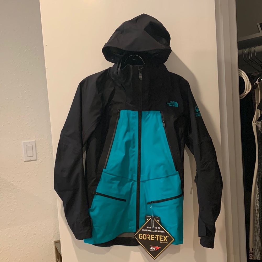 North Face Purist Jacket for snowboarding
